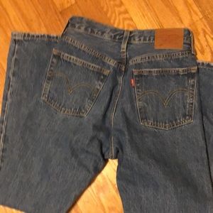 LEVI’S 501 HIGH WAIST JEANS- Size 26